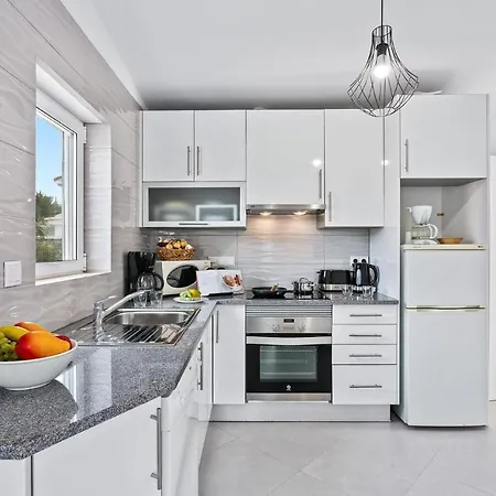 Rocha By * Carvoeiro (Lagoa)