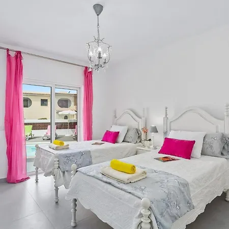 Rocha By Villa